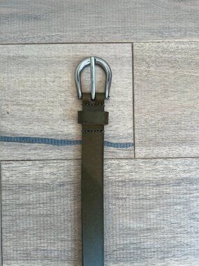 NWOT Lucky Brand Olive Green Leather Belt - Size Large